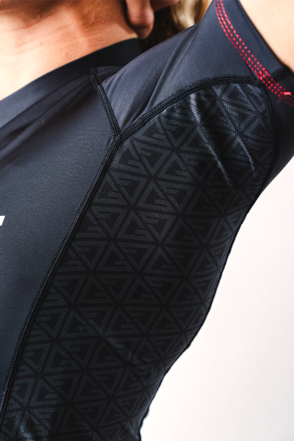 GB Essentials Womens Ranked Rashguard - Black - Image 6